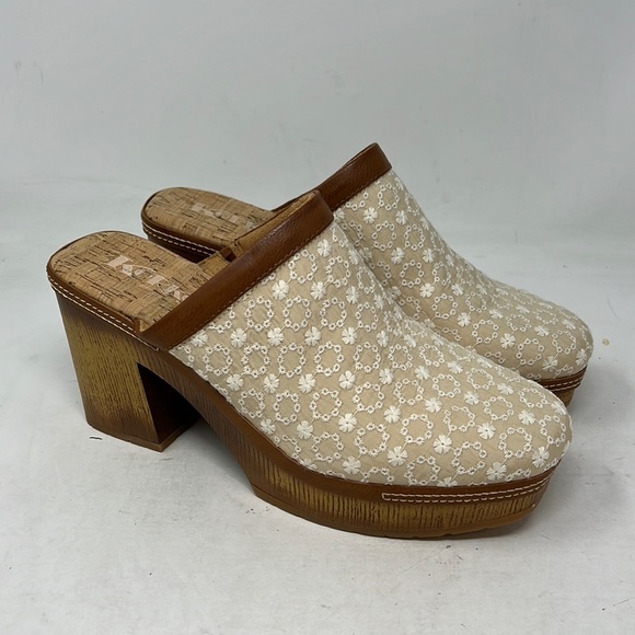 KorkEase Shoes Korks Lori Congo Embroidered Fabric Combo Clogs